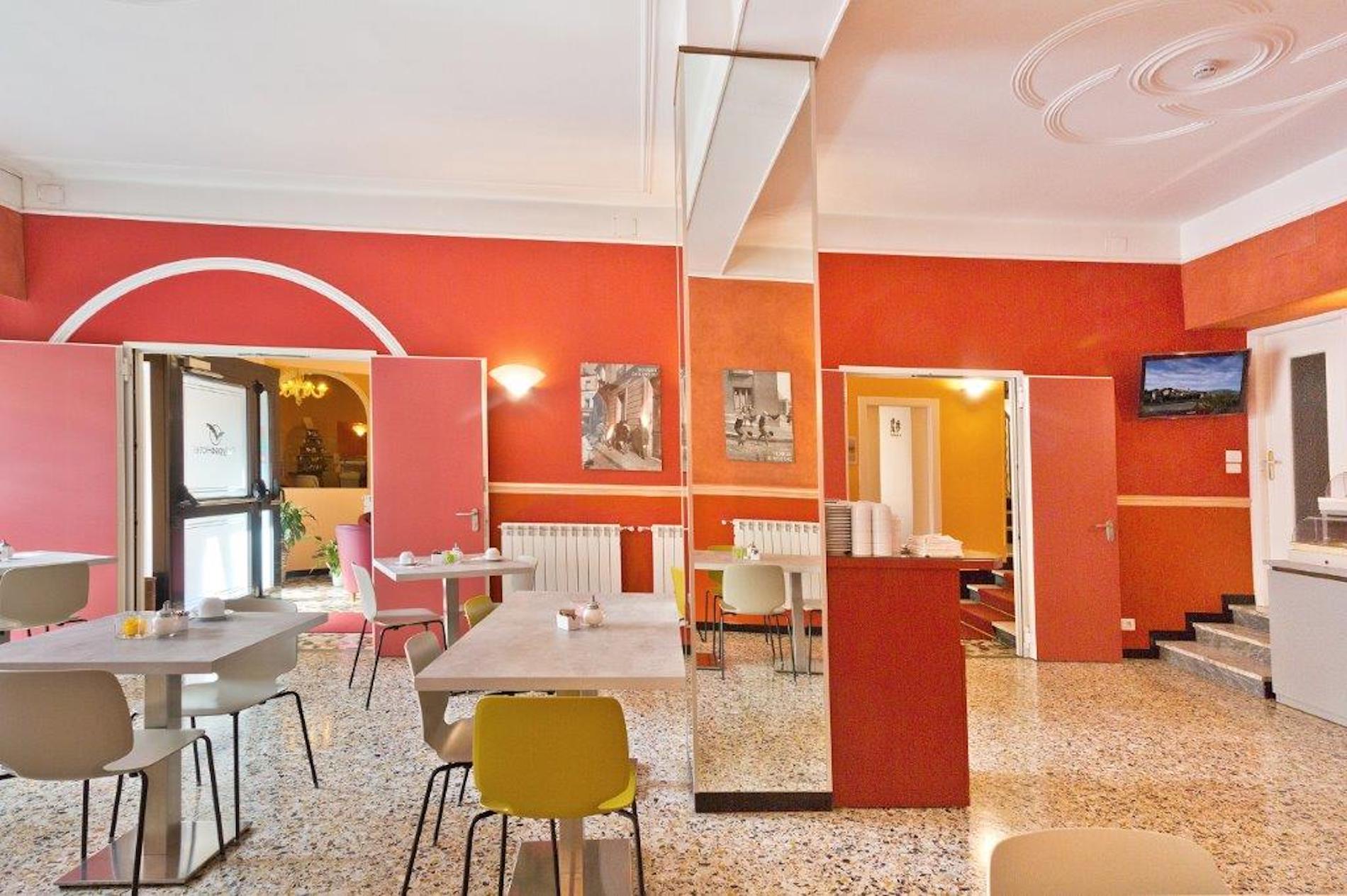 Breakfast Room